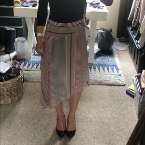 Beautiful feminine flowy silk skirt.